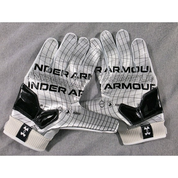 Under‎ Armour Combat Football Black White Lineman Gloves Men's 2XL NWOT SAMPLE - Picture 1 of 3